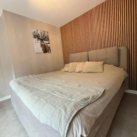 Bed And Breakfast Heerenveen Centrum Met Prive Sauna En Jacuzzi Екстериор снимка